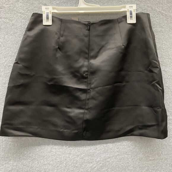 BOW DETAIL SATIN MINI SKIRT Women’s Size 10 Coquette Whimsigoth GothFormal NWT - Picture 3 of 6